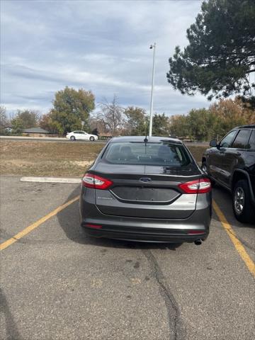 2016 Ford Fusion SE 2016 Ford Fusion SE