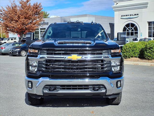 2024 Chevrolet Silverado 2500HD 4WD Crew Cab Standard Bed LT