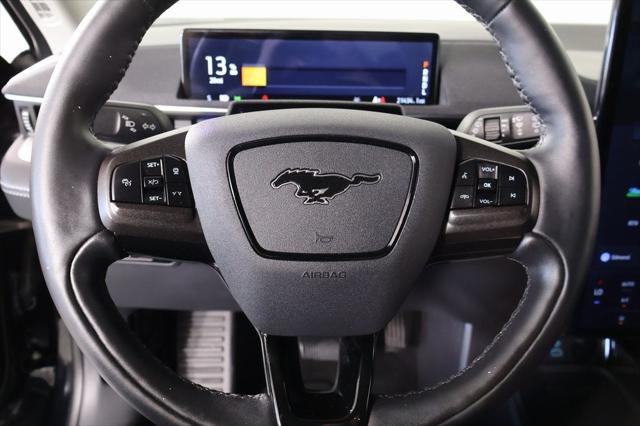 2023 Ford Mustang Mach-E Select 2023 Ford Mustang Mach-E Select