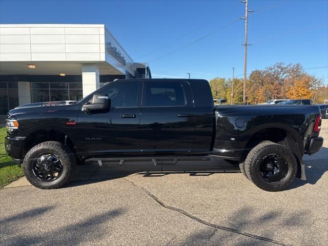 2024 RAM 3500 Laramie Mega Cab 4x4 64 Box