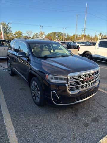 2022 GMC Acadia AWD Denali 2022 GMC Acadia AWD Denali