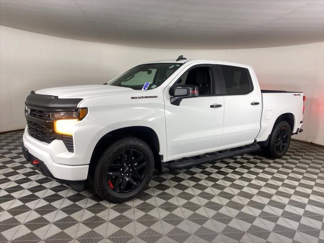 2023 Chevrolet Silverado 1500 4WD Crew Cab Short Bed RST