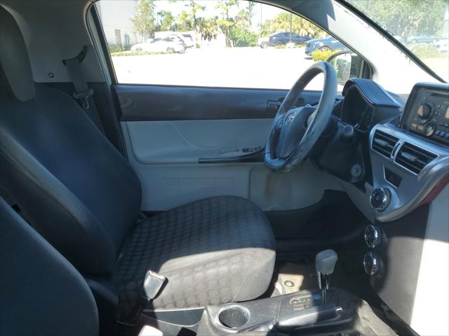 2013 Scion iQ Base 2013 Scion iQ Base