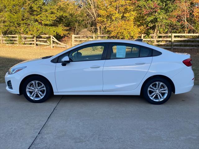 2019 Chevrolet Cruze LS 2019 Chevrolet Cruze LS