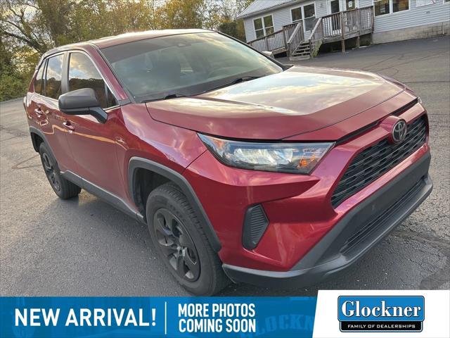 2022 Toyota RAV4 LE 2022 Toyota RAV4 LE