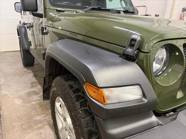 2022 Jeep Wrangler Unlimited Sport RHD 4x4 2022 Jeep Wrangler Unlimited Sport RHD 4x4