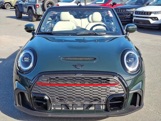 2024 Mini Convertible John Cooper Works 2024 Mini Convertible John Cooper Works