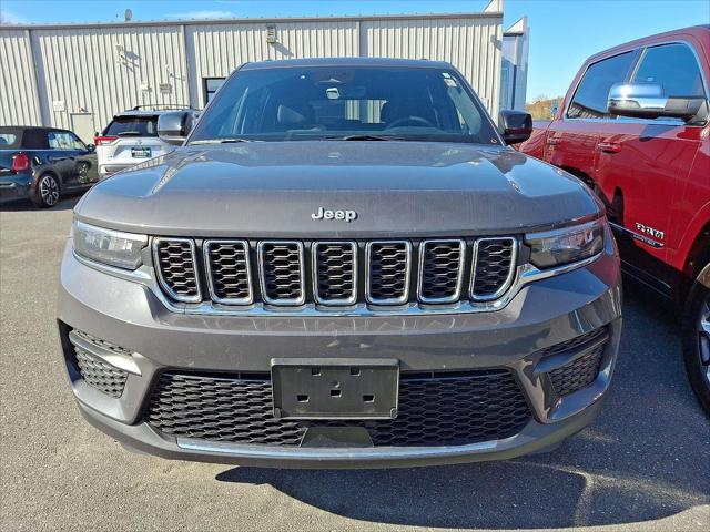 2025 Jeep Grand Cherokee Laredo X 4x4 2025 Jeep Grand Cherokee Laredo X 4x4
