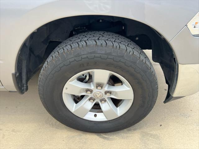 2023 RAM 1500 Classic SLT Crew Cab 4x4 57 Box 2023 RAM 1500 Classic SLT Crew Cab 4x4 57 Box