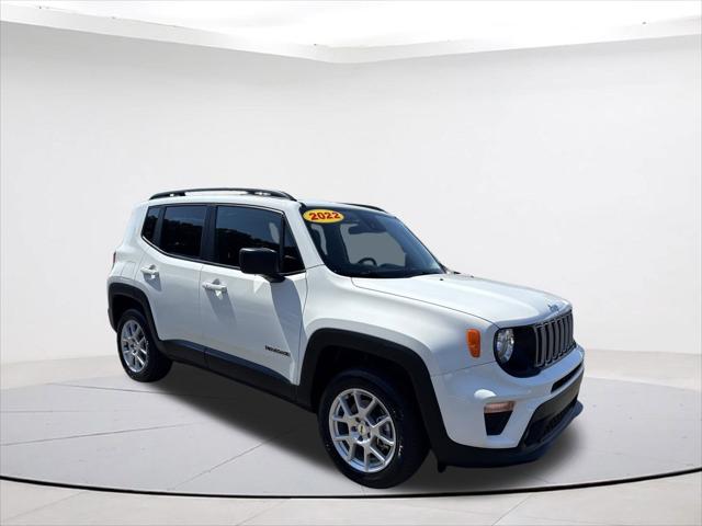 2022 Jeep Renegade Latitude 4x4 2022 Jeep Renegade Latitude 4x4