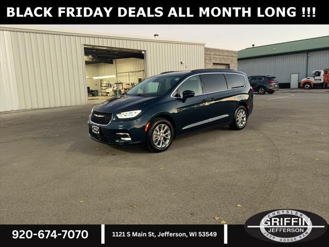 2022 Chrysler Pacifica Touring L AWD