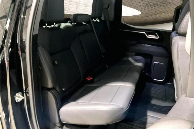 2026 GMC Sierra 1500 Crew Cab, Short Bed, SLT, 4WD