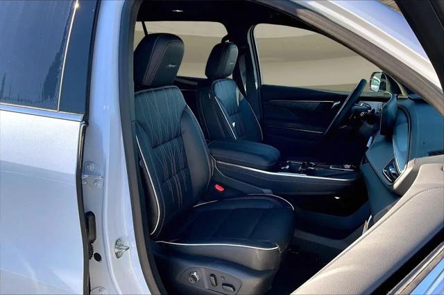 2026 Buick Enclave Avenir FWD