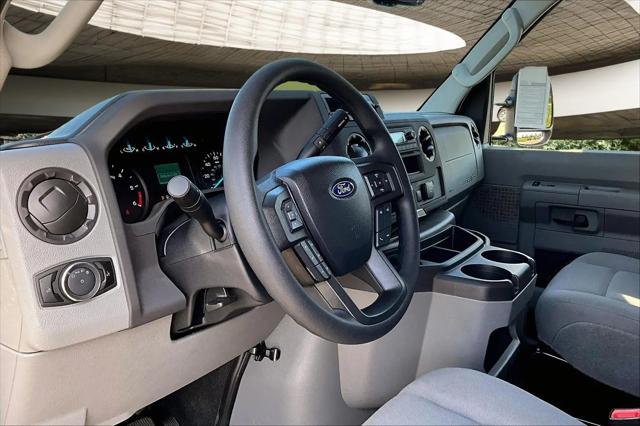 2025 Ford E-350 Cutaway E-Series Cutaway