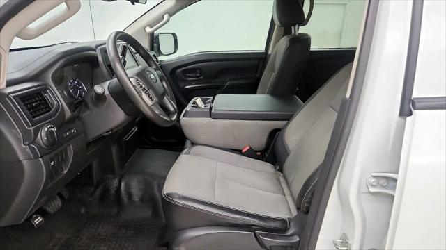 2020 Nissan Titan Crew Cab S 4x2