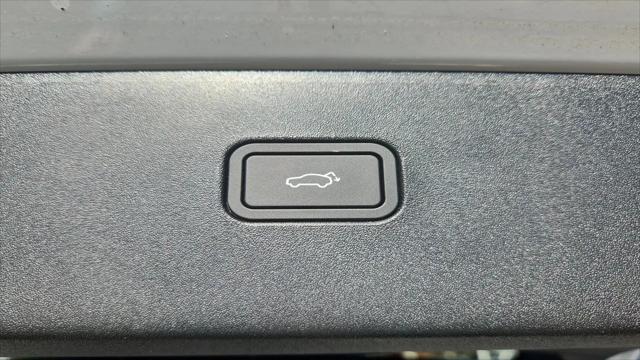 2025 Volvo EX30 Plus Twin Motor Performance, Fully electric