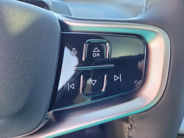 2025 Volvo EX30 Plus Twin Motor Performance, Fully electric