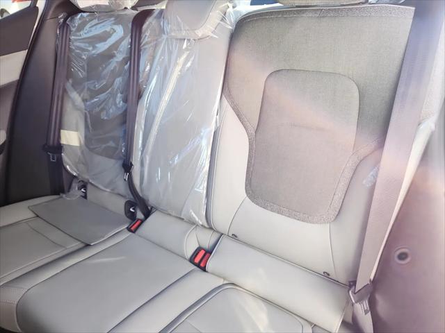 2025 Volvo EX30 Plus Twin Motor Performance, Fully electric