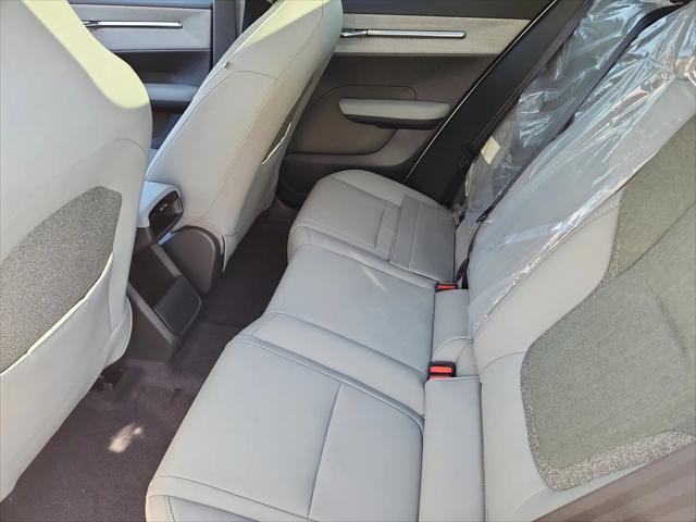 2025 Volvo EX30 Plus Twin Motor Performance, Fully electric