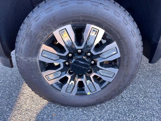 2026 GMC Sierra 2500HD Crew Cab, Standard Bed, Denali, 4WD