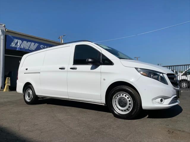 2023 Mercedes-Benz Metris Standard
