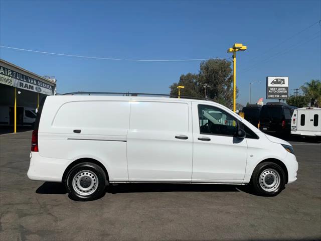 2023 Mercedes-Benz Metris Standard
