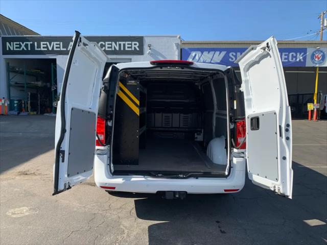 2023 Mercedes-Benz Metris Standard
