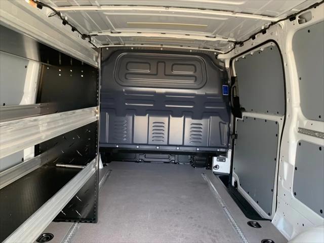 2023 Mercedes-Benz Metris Standard