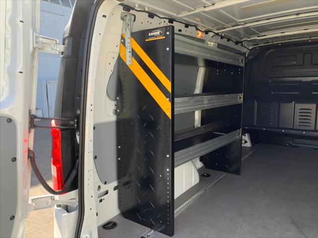 2023 Mercedes-Benz Metris Standard