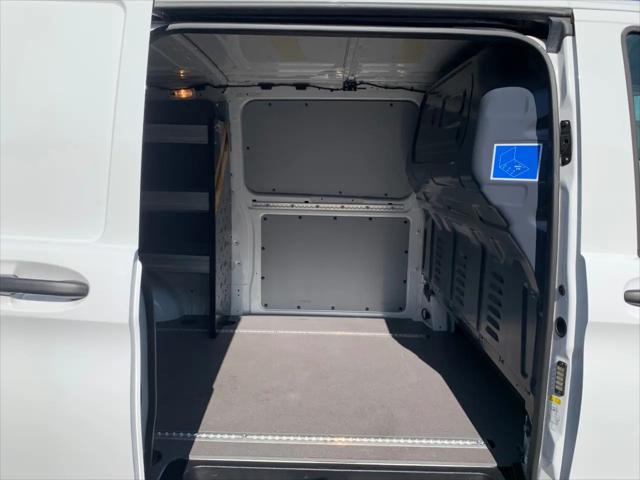 2023 Mercedes-Benz Metris Standard