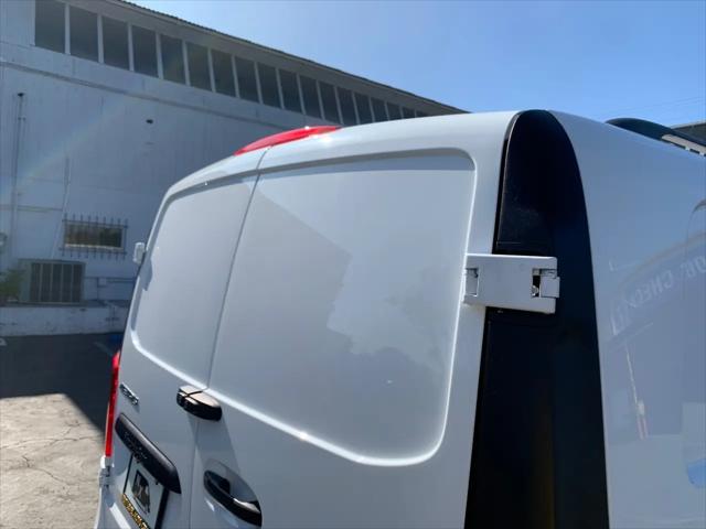 2023 Mercedes-Benz Metris Standard