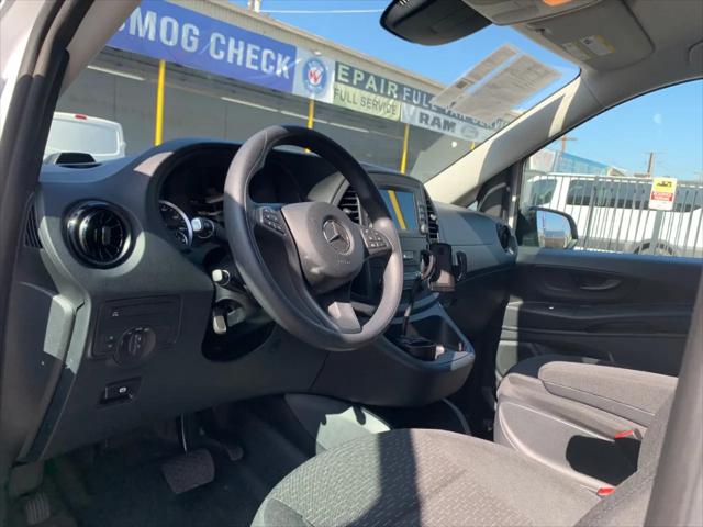 2023 Mercedes-Benz Metris Standard