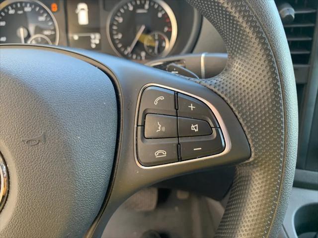 2023 Mercedes-Benz Metris Standard