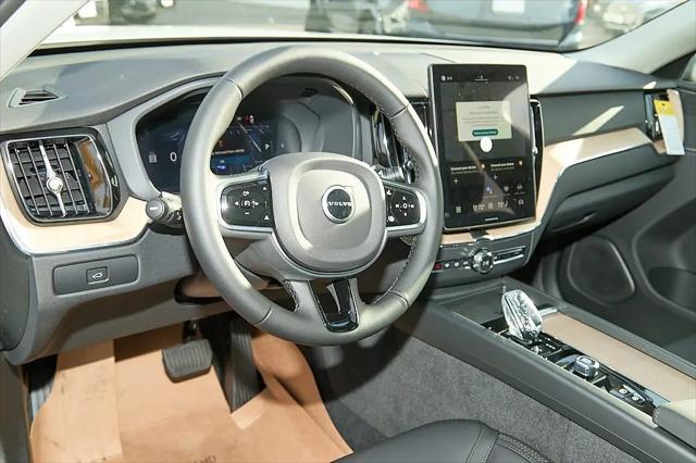 2026 Volvo XC60 B5 Core