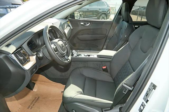 2026 Volvo XC60 B5 Core