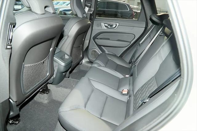 2026 Volvo XC60 B5 Core