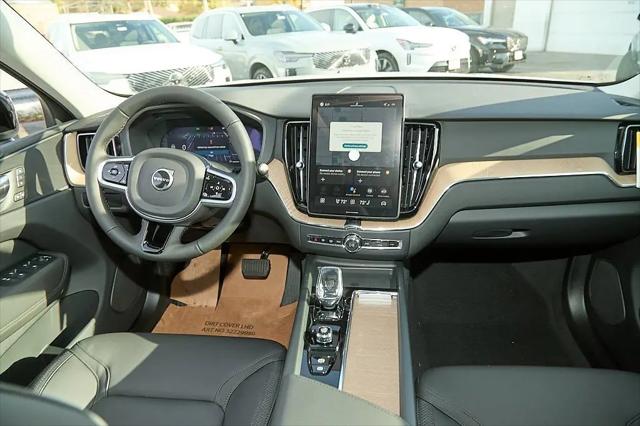 2026 Volvo XC60 B5 Core