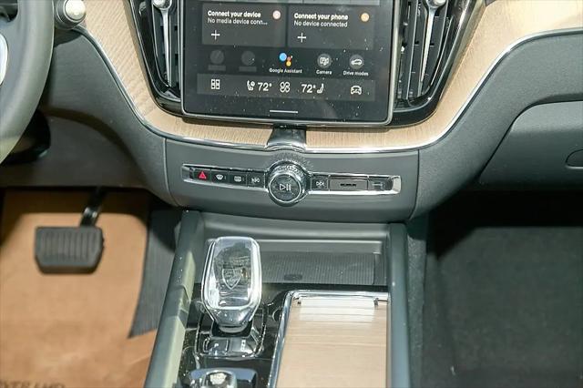 2026 Volvo XC60 B5 Core