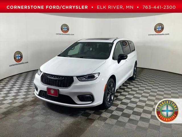 2026 Chrysler Pacifica Select AWD for sale in Elk River, MN