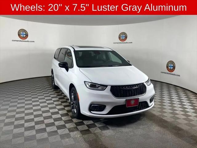 2026 Chrysler Pacifica Select AWD