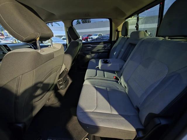 2019 Ram 1500 Big Horn/Lone Star Crew Cab 4x2 5'7" Box