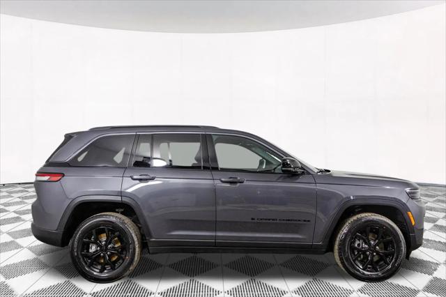 2026 Jeep Grand Cherokee Altitude 4x4