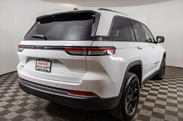 2026 Jeep Grand Cherokee Altitude 4x4