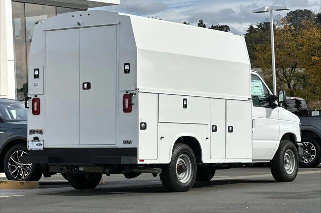 2026 Ford E-350 Cutaway E-Series Cutaway