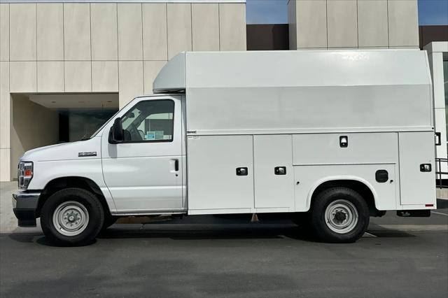 2026 Ford E-350 Cutaway E-Series Cutaway