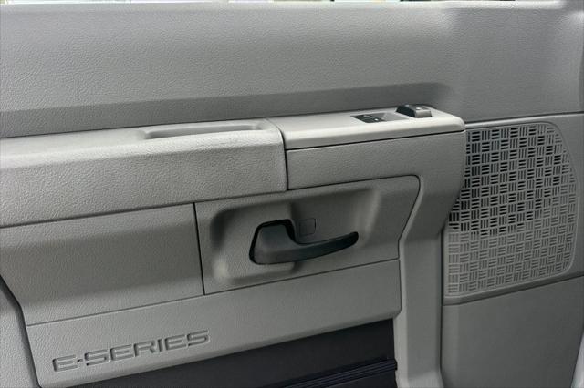 2026 Ford E-350 Cutaway E-Series Cutaway