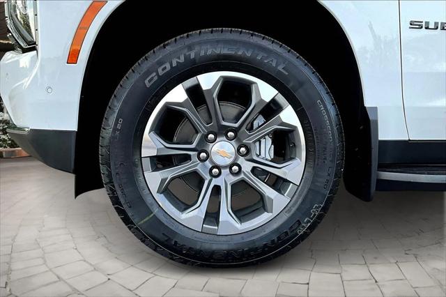 2026 Chevrolet Suburban LT, 4WD