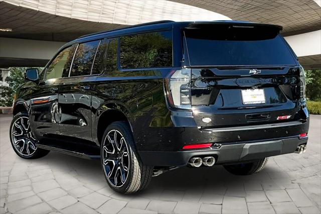 2026 Chevrolet Suburban RST, 4WD
