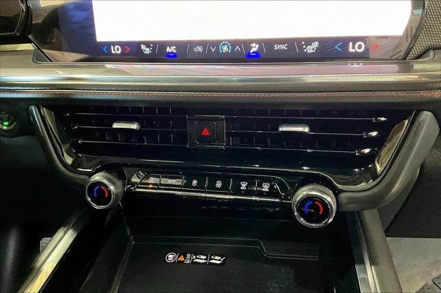 2026 Chevrolet Suburban RST, 4WD