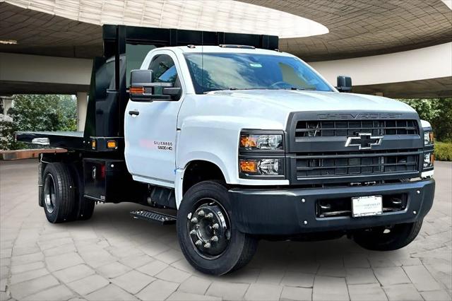 2024 Chevrolet Silverado 6500HD 1WT